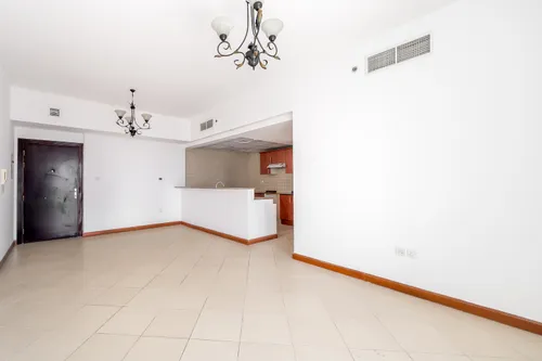 2 Bedrooms Apartment in Marina Diamond 1