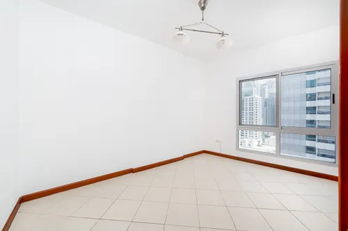 2 Bedrooms Apartment in Marina Diamond 1