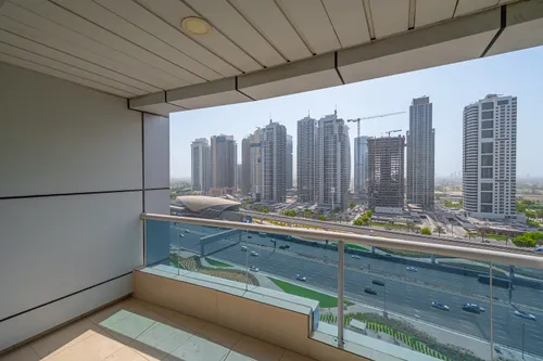 2 Bedrooms Apartment in Marina Diamond 1