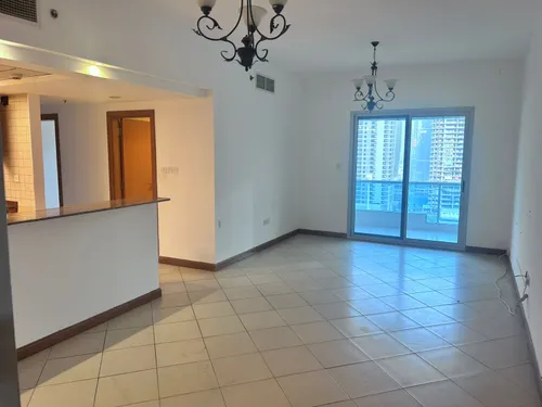 Vacant | Unfurnished | Spacious