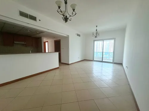 2 Bedrooms Apartment in Marina Diamond 1