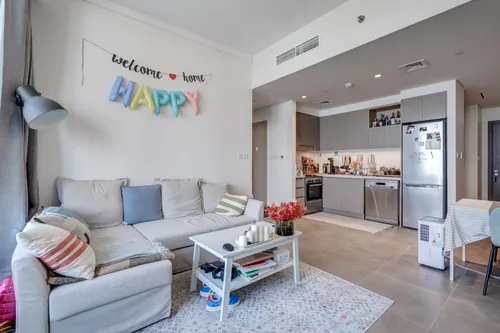 1 Bedroom Apartment in Creek Gate Tower 1