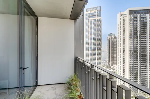 1 Bedroom Apartment in Creek Gate Tower 1