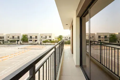 2 Bedrooms Apartment in The Regent