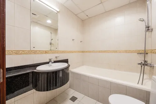 3 Bedrooms Apartment in Elite Residence