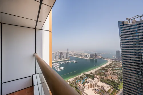 3 Bedrooms Apartment in Elite Residence