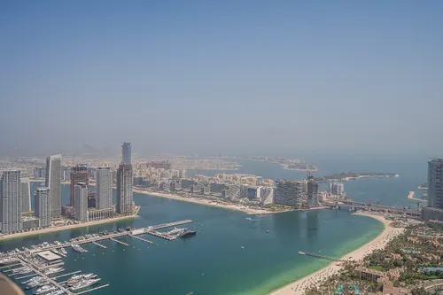 3 Bedrooms Apartment in Elite Residence