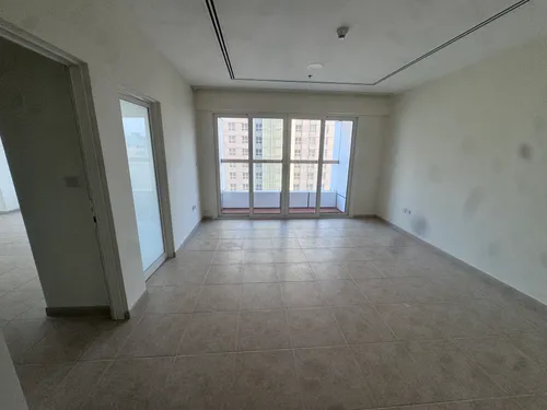 3 Bedrooms Apartment in Elite Residence