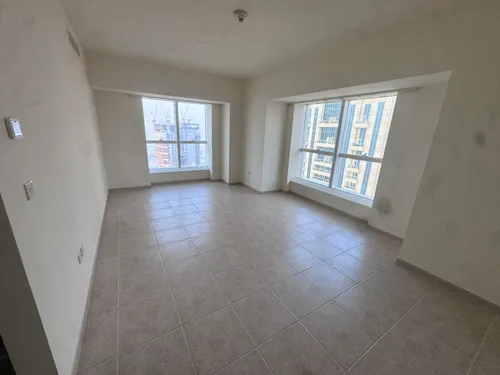 3 Bedrooms Apartment in Elite Residence