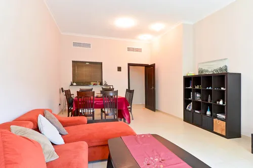 2 Bedrooms Apartment in Ritaj E