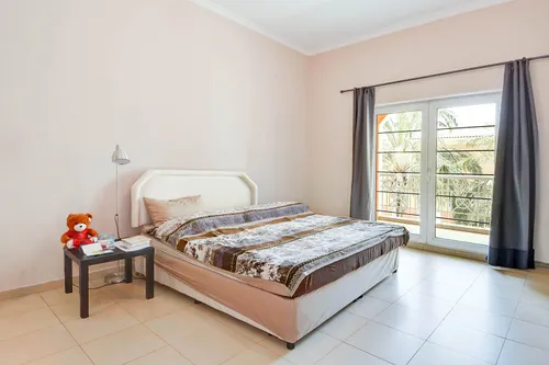 2 Bedrooms Apartment in Ritaj E