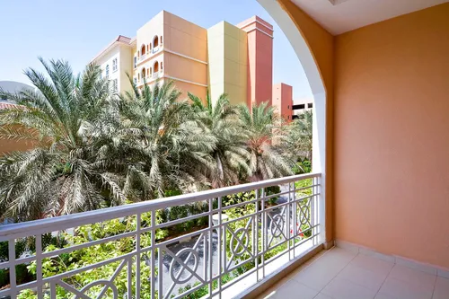 2 Bedrooms Apartment in Ritaj E