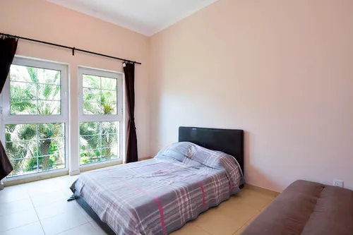 2 Bedrooms Apartment in Ritaj E
