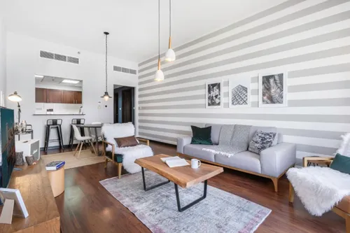 Fully Upgraded | Furnished | Mid Floor