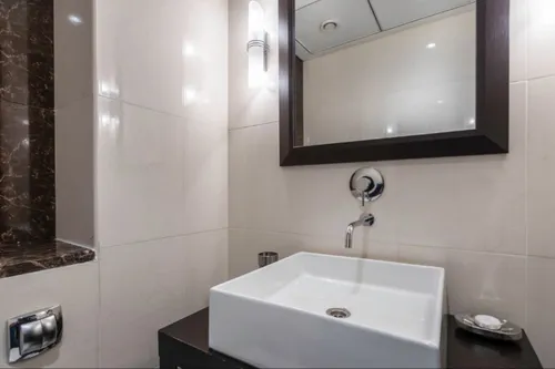 1 Bedroom Apartment in Green Lakes 1