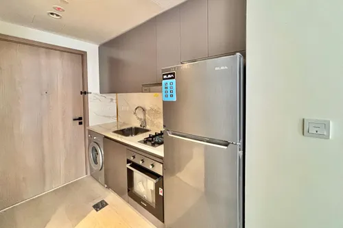 Apartment in Azizi Pearl