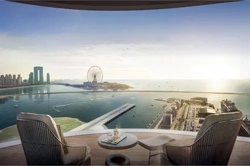 3 Bedrooms Apartment in Bayview