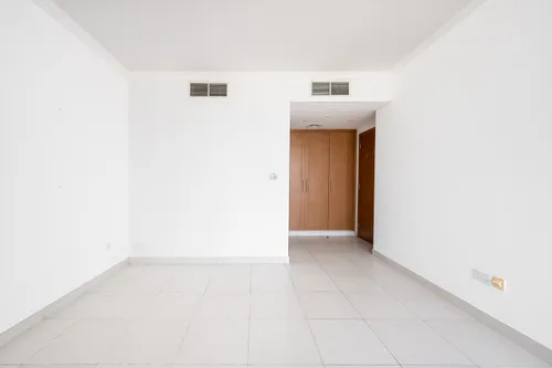2 Bedrooms Apartment in Tamweel Tower