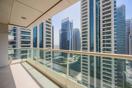 2 Bedrooms Apartment in Tamweel Tower