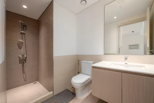 1 Bedroom Apartment in Park Heights 2