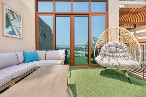 Apartment in Palm Views East
