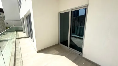 1 Bedroom Apartment in Concept 7 Residences