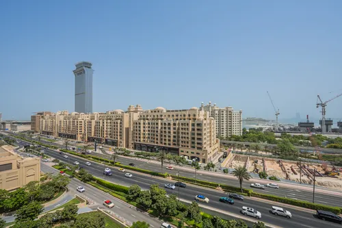 Skyline Retreat | Perfect condition | Vacant soon