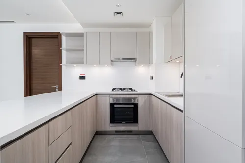 3 Bedrooms Apartment in The Crest