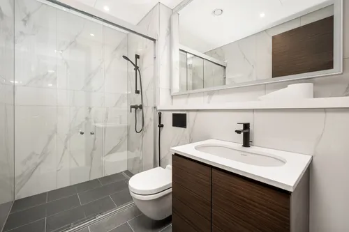 3 Bedrooms Apartment in The Crest
