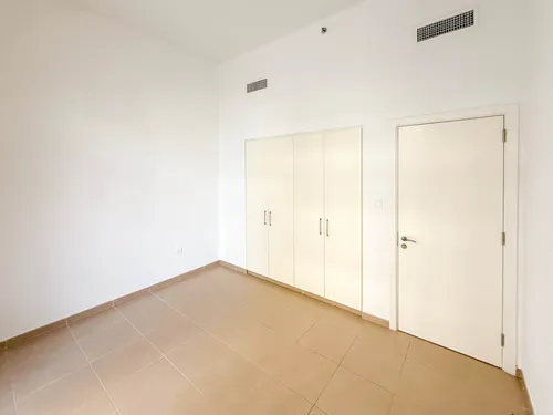 1 Bedroom Apartment in Jenna Main Square 2