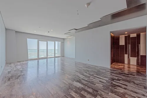 3 Bedrooms Apartment in Damac Heights