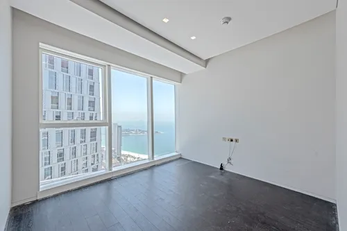 3 Bedrooms Apartment in Damac Heights