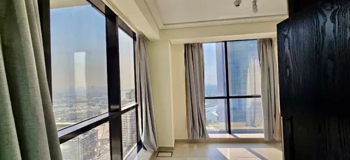 2 Bedrooms Apartment in Goldcrest Views 2
