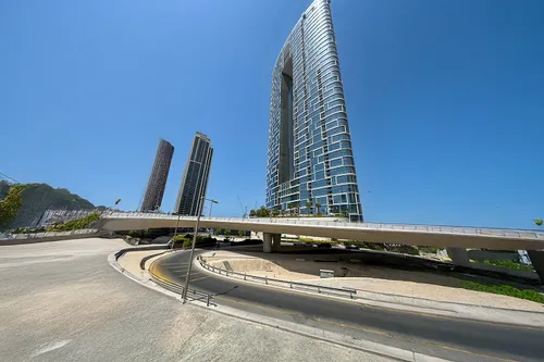 Full Marina View | Large Floor Plan | Vacant Soon