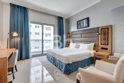 Near to Train Station| Fully Furnished |Ready Now