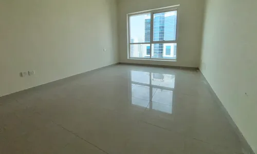 2 Bedrooms Apartment in Lake Point Tower