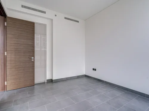 2 Bedrooms Apartment in The Crest