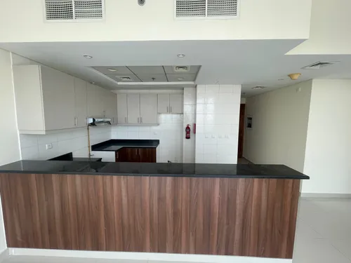 1 Bedroom Apartment in Reef Residence