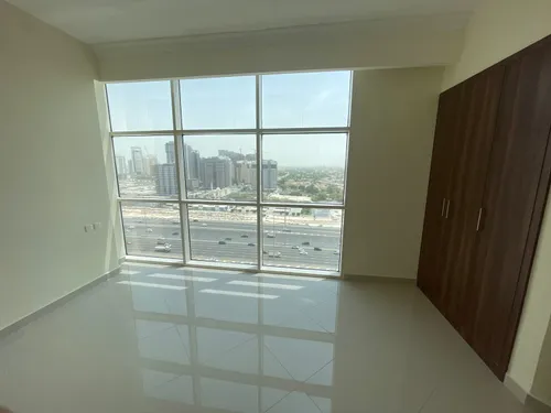 1 Bedroom Apartment in Reef Residence