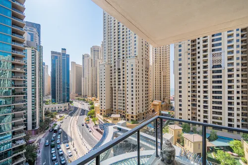 1 Bedroom Apartment in Marina Quays West