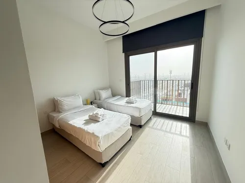 2 Bedrooms Apartment in Azizi Amber