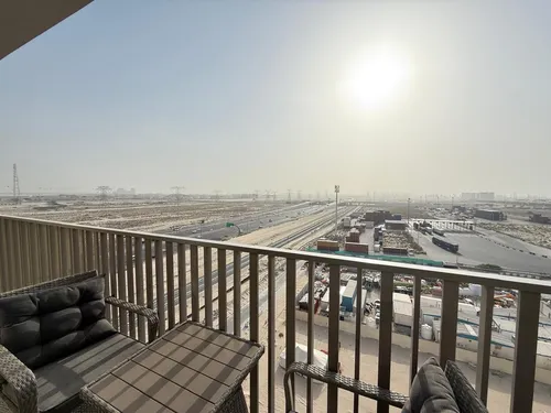 2 Bedrooms Apartment in Azizi Amber