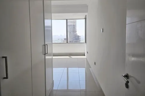 2 Bedrooms Apartment in Ocean Heights