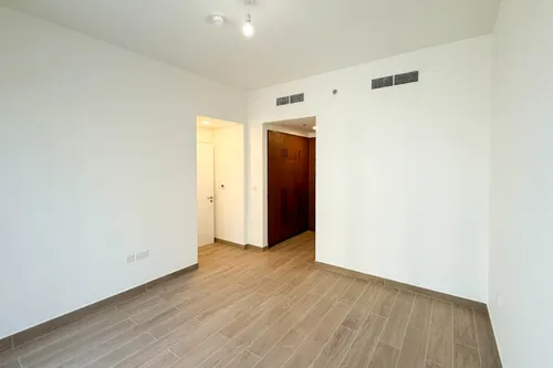 2 Bedrooms Apartment in The Regent