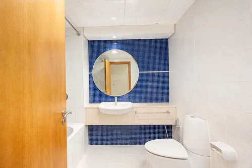 3 Bedrooms Apartment in 21st Century Tower