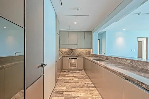 3 Bedrooms Apartment in Damac Heights