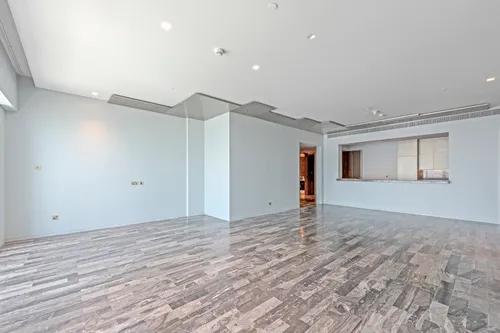 3 Bedrooms Apartment in Damac Heights
