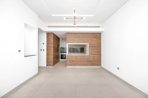 Vacant Now | Built in Appliances | Great Amenities