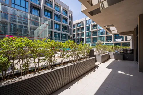 2 Bedrooms Apartment in Signature Livings