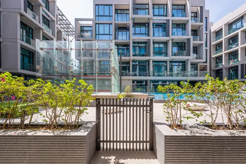 2 Bedrooms Apartment in Signature Livings